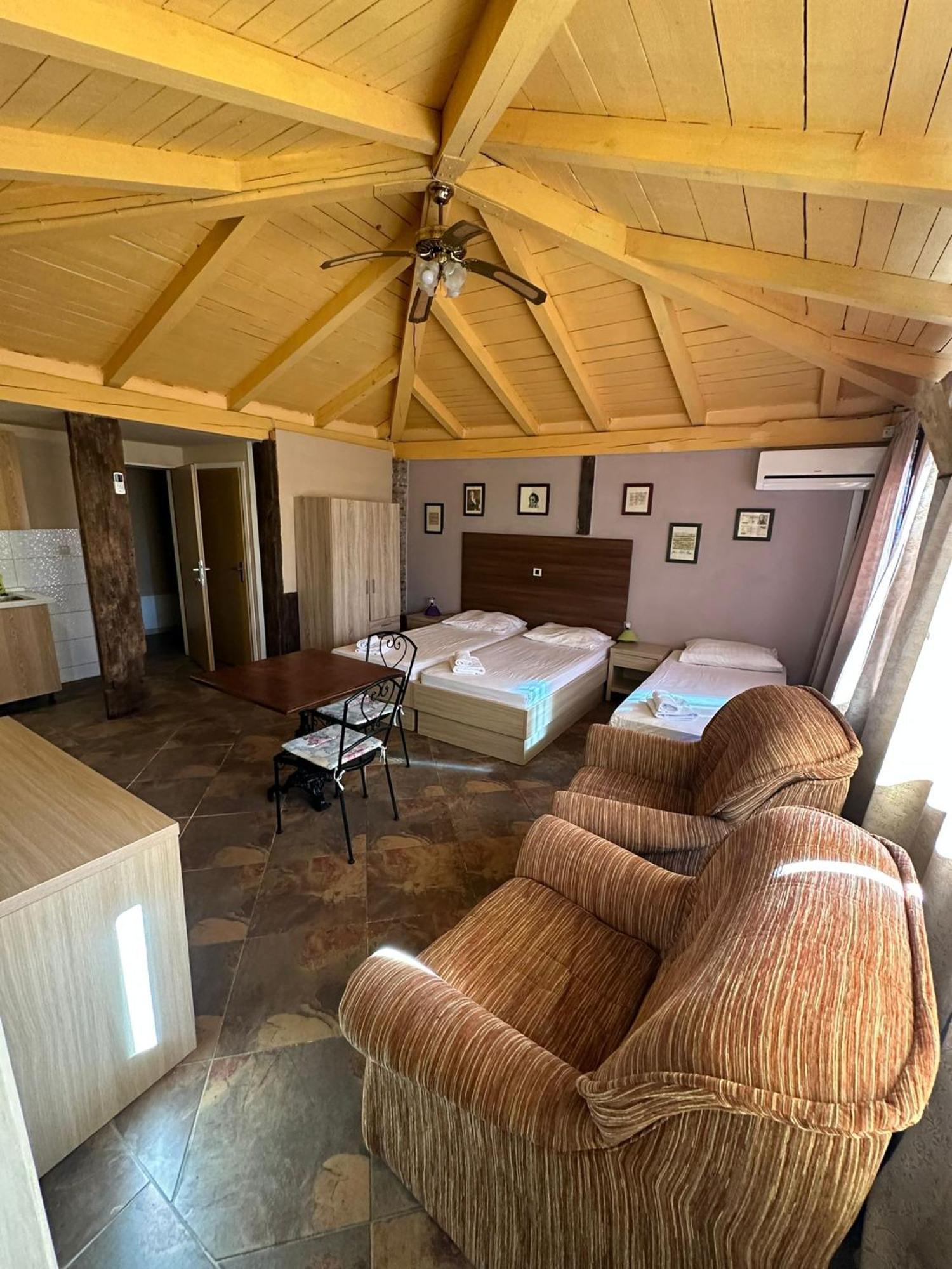 Tribunia Beach Hotel Tribalj Kültér fotó