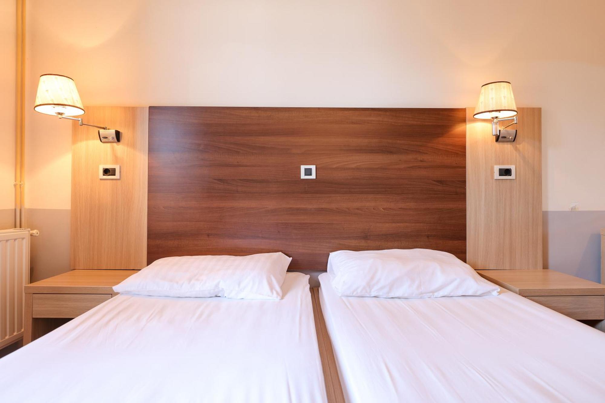 Tribunia Beach Hotel Tribalj Kültér fotó