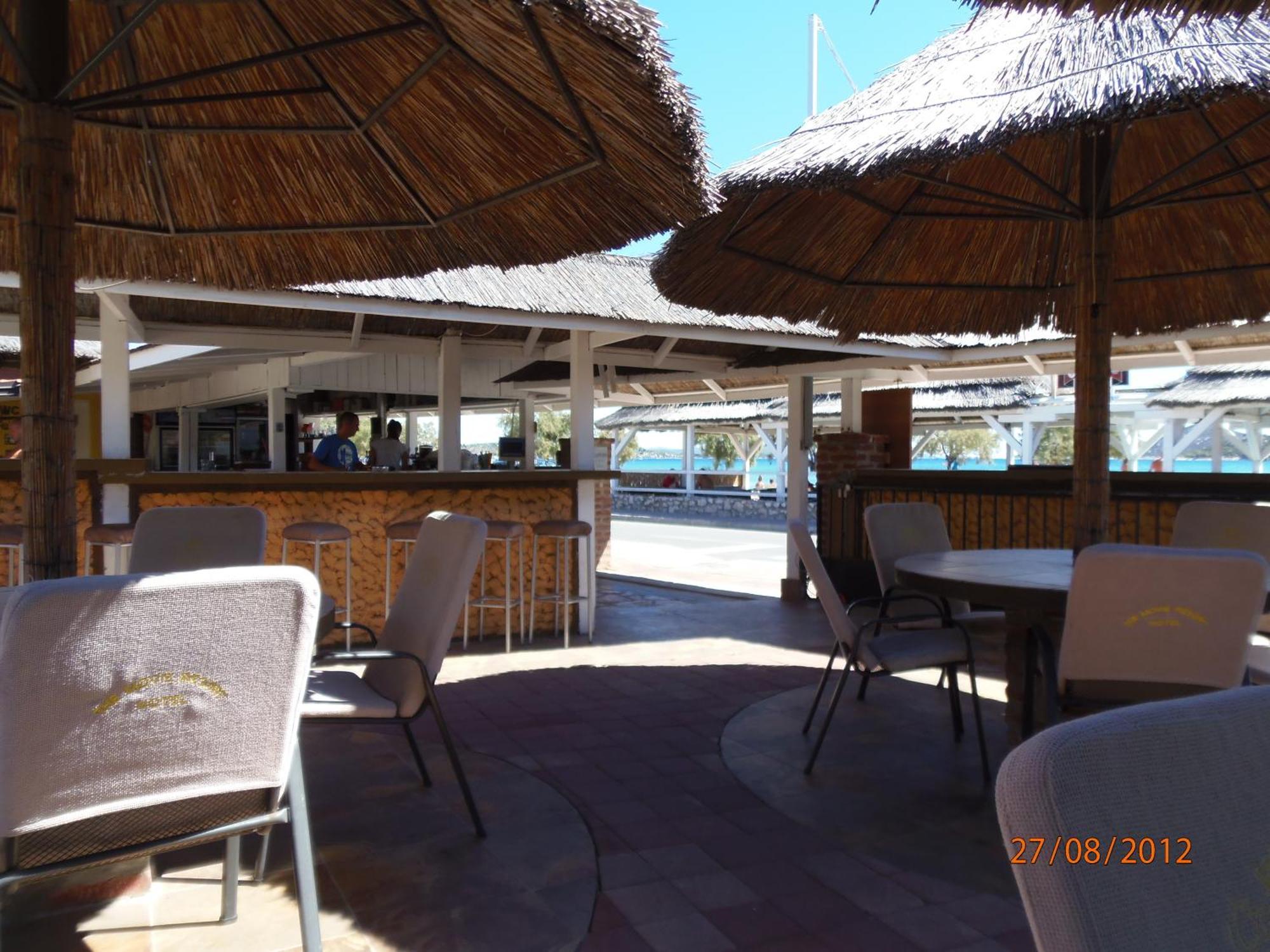 Tribunia Beach Hotel Tribalj Kültér fotó